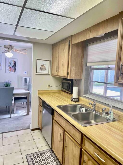 Island 1 * Kissimmee